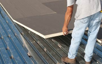 benefits of insulating Toller Porcorum flat roofing